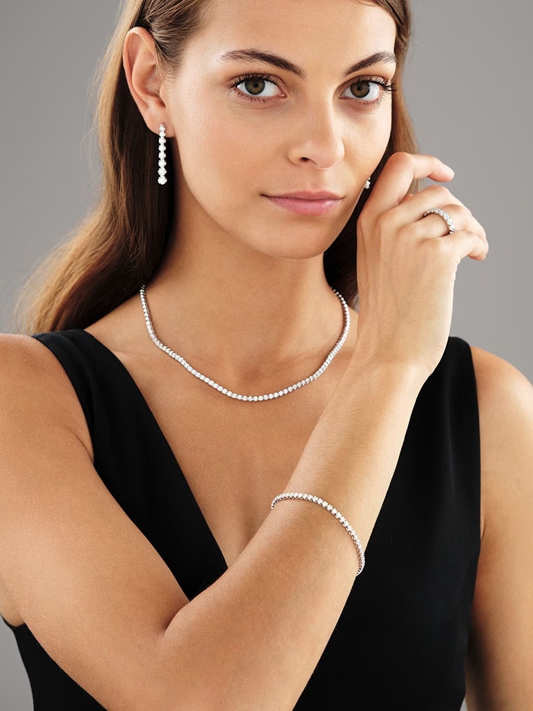 18 Karat Rhodium-Gepolijste Zilveren Necklace met Diamanten - 2,00 ct