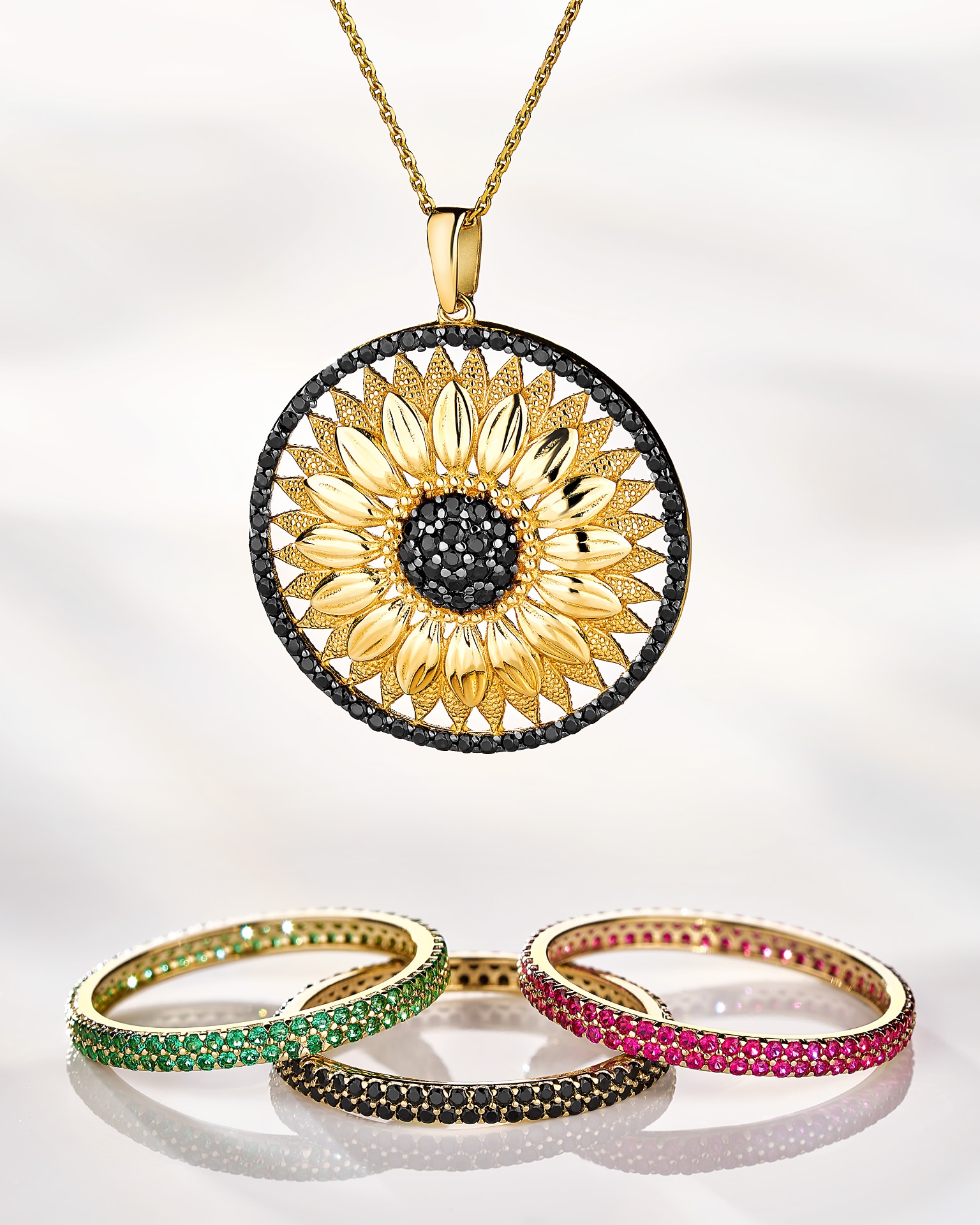 Eeuwige Ringen van Geelgoud met Cubic Zirconia